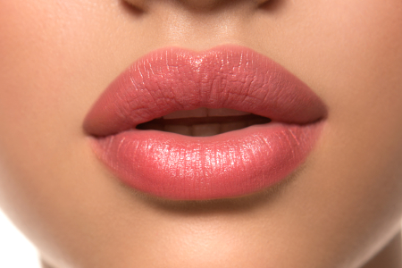 La Villa Du Regard : Contour naturel des lèvres